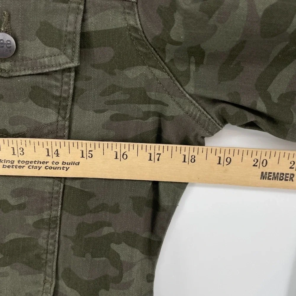 Lee‎ Denim Camo Trucker Jacket Women S Grunge Edgy Streetwear Punk Work Military